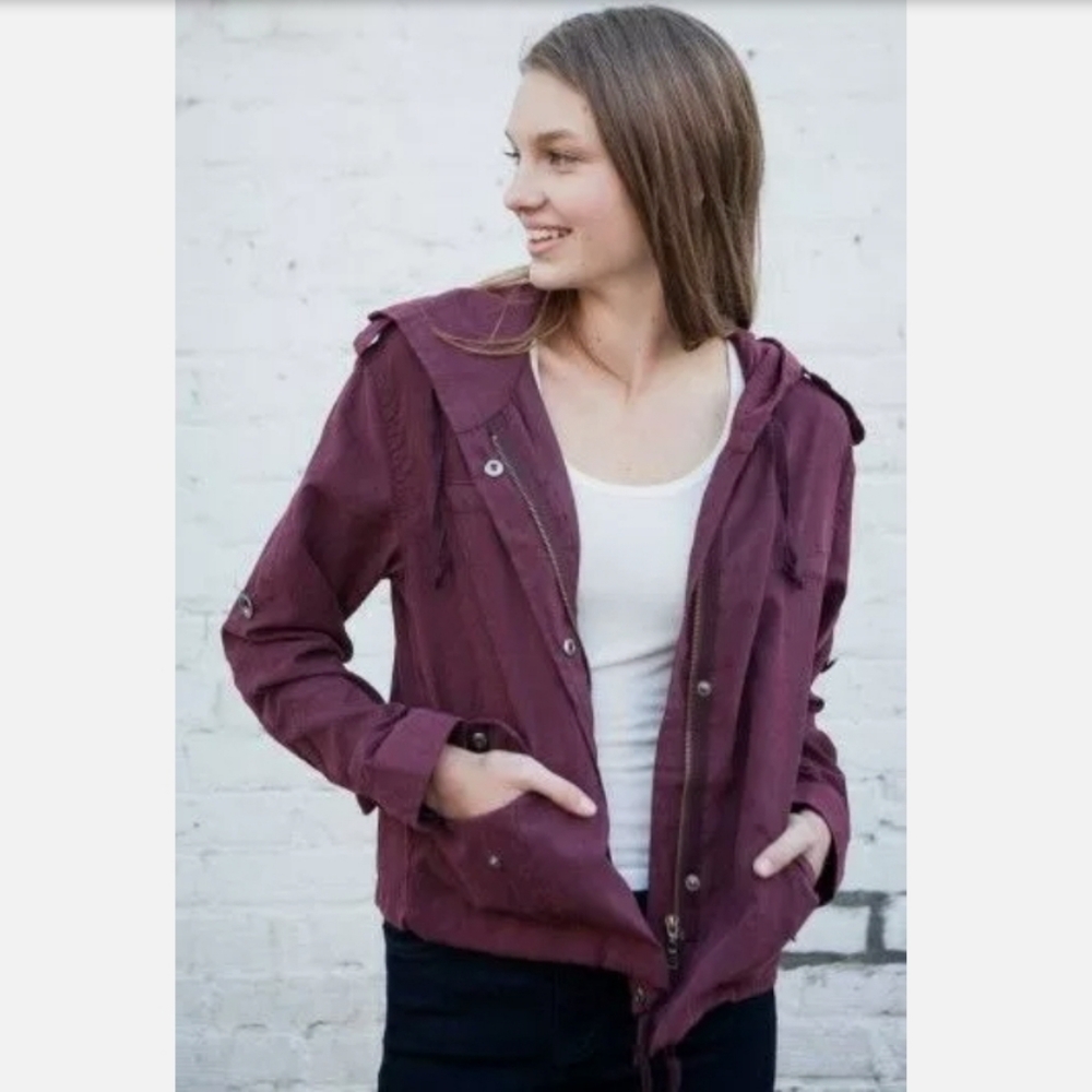 Brandy Melville Burgundy Hailey Utility Hooded Jacket One Size Lightweight